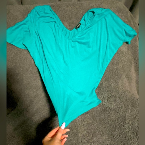 Express Casual wide neck Tee - Picture 1 of 2